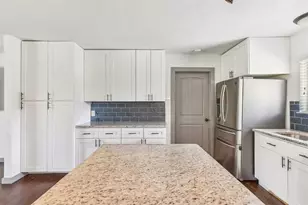 12603 Tomanet Trail, Austin, TX 78727 - Photo 10