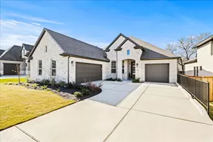 123 Seaside Sparrow Wy, Kyle, TX 78640 - Photo 1