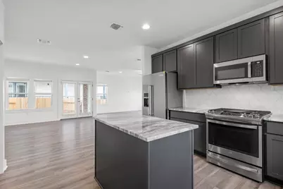 7912 Ella Lee Lane, Austin, TX 78744 - Photo 4