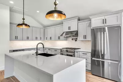 8209 Polar Drive, Austin, TX 78757 - Photo 10