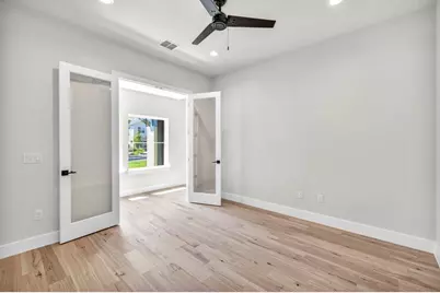8209 Polar Drive, Austin, TX 78757 - Photo 32