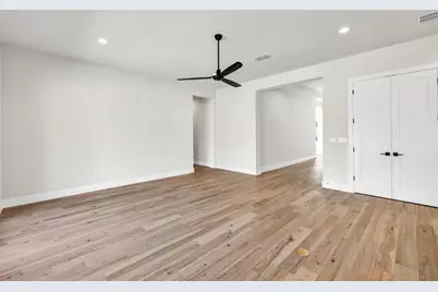 8209 Polar Drive, Austin, TX 78757 - Photo 16