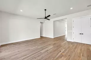 8209 Polar Dr, Austin, TX 78757 - Photo 16