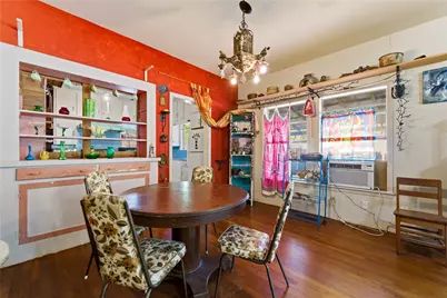 242 S Sycamore Avenue, New Braunfels, TX 78130 - Photo 10