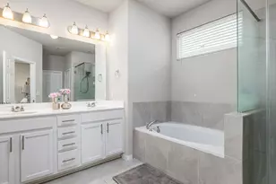453 Arrowhead Vine St, Leander, TX 78641 - Photo 12