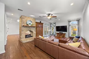 232 Whispering Spring Ln, Georgetown, TX 78633 - Photo 12