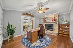 232 Whispering Spring Ln, Georgetown, TX 78633 - Photo 10