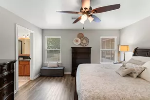 8 Stone Crk Cir, Wimberley, TX 78676 - Photo 12