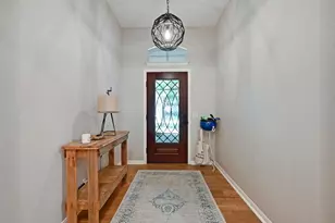 9309 Manipari Ln, Austin, TX 78749 - Photo 2