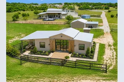 215 Mesa Vista Drive, Leander, TX 78641 - Photo 34