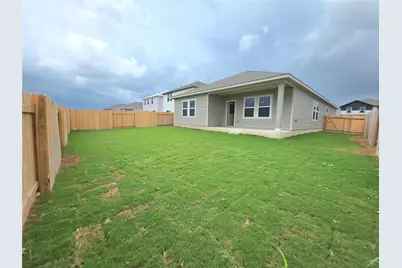 12912 Kentucky Warbler Drive, Creedmoor, TX 78610 - Photo 18