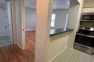 808 Winflo Dr, Austin, TX 78703 - Photo 4