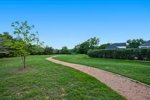 9294 Scenic Bluff Dr, Austin, TX 78733 - Photo 16