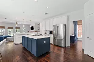 9294 Scenic Bluff Dr, Austin, TX 78733 - Photo 14