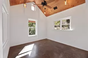 1612 The High Rd, Austin, TX 78746 - Photo 14