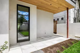1104 Maufrais St, Austin, TX 78703 - Photo 6