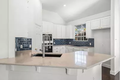 7 Tourney Cove, The Hills, TX 78738 - Photo 20