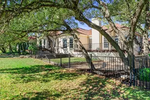 7 Tourney Cove, The Hills, TX 78738 - Photo 10