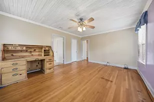 1284 E Hempstead St, Giddings, TX 78942 - Photo 30