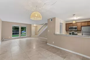 702 Castle Ridge Rd, Austin, TX 78746 - Photo 8