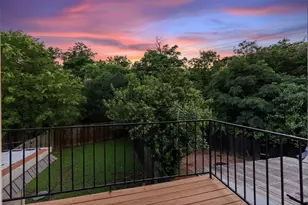 702 Castle Ridge Rd, Austin, TX 78746 - Photo 20