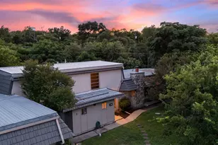 702 Castle Ridge Rd, Austin, TX 78746 - Photo 30