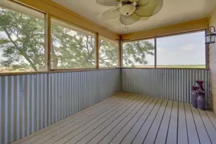 161 Cr 375 Dr, Jarrell, TX 76537 - Photo 16