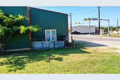 1100 Main Street, Liberty Hill, TX 78642 - Photo 36