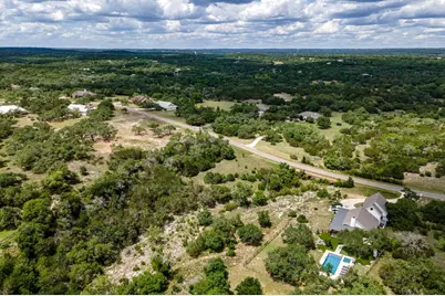 673 Yorks Crossing, Driftwood, TX 78619 - Photo 4