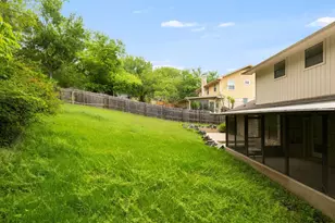 9305 Rolling Oaks Trail, Austin, TX 78750 - Photo 28