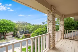 9305 Rolling Oaks Trail, Austin, TX 78750 - Photo 14
