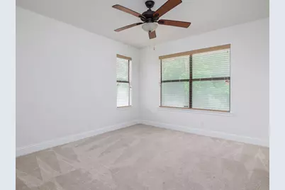 9305 Rolling Oaks Trail, Austin, TX 78750 - Photo 22