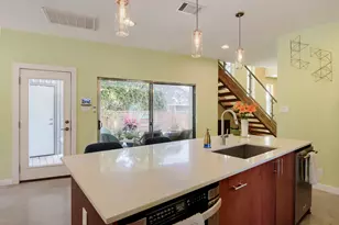 2112 Haskell St, Austin, TX 78702 - Photo 12