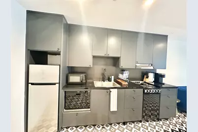 201 Academy Dr #203, Austin, TX 78704 - Photo 12