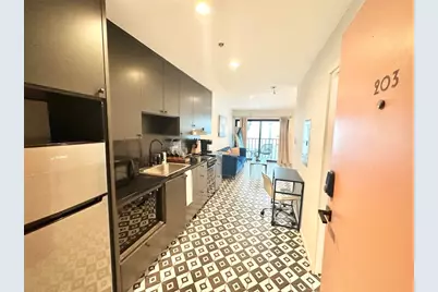 201 Academy Dr #203, Austin, TX 78704 - Photo 2