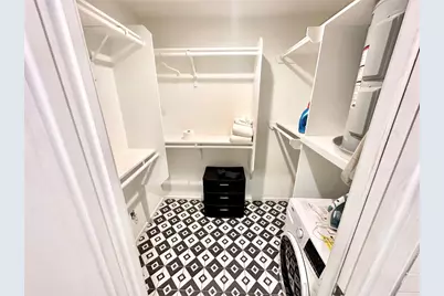 201 Academy Dr #203, Austin, TX 78704 - Photo 8