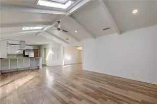 3005 White Rock Dr, Austin, TX 78757 - Photo 10