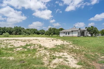 1001 W Cimarron Hills Trail, Georgetown, TX 78628 - Photo 4