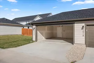 2520 Ophelia Levi Ln, Round Rock, TX 78665 - Photo 10