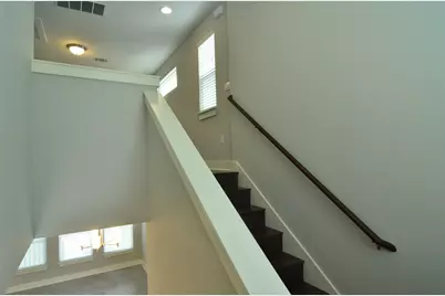 1916 Cleese Drive, Austin, TX 78741 - Photo 10
