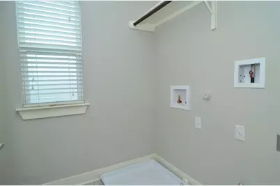 1916 Cleese Drive, Austin, TX 78741 - Photo 18