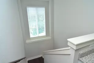 1916 Cleese Dr, Austin, TX 78741 - Photo 14