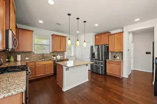 1909 Gabrielles Way, Manchaca, TX 78652 - Photo 12