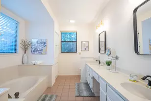 8906 Scotsman Dr, Austin, TX 78750 - Photo 30