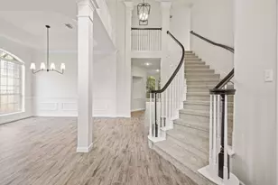 10100 Scull Creek Dr, Austin, TX 78730 - Photo 4