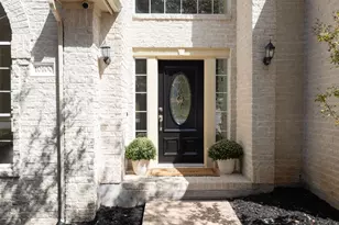 10100 Scull Creek Dr, Austin, TX 78730 - Photo 2