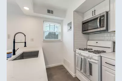 7801 Shoal Creek Boulevard #139, Austin, TX 78757 - Photo 20