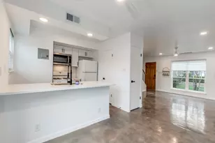 7801 Shoal Creek Blvd, Austin, TX 78757 - Photo 16