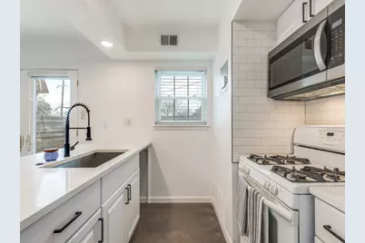 7801 Shoal Creek Boulevard #139, Austin, TX 78757 - Photo 18