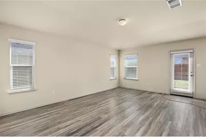 112 Hondo Gap Lane, Jarrell, TX 76537 - Photo 2